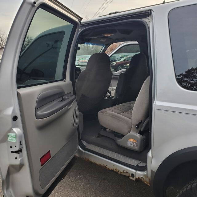 Used 2001 Ford Excursion XLT RWD image 38