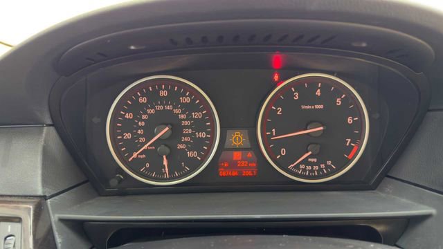 Used 2010 BMW 528i Sedan image 25