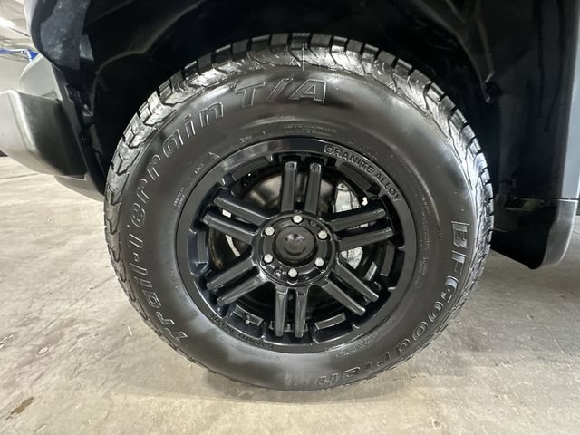 Used 2010 Toyota FJ Cruiser 4WD image 23