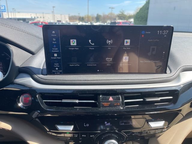 Used 2025 Acura MDX SH-AWD image 15