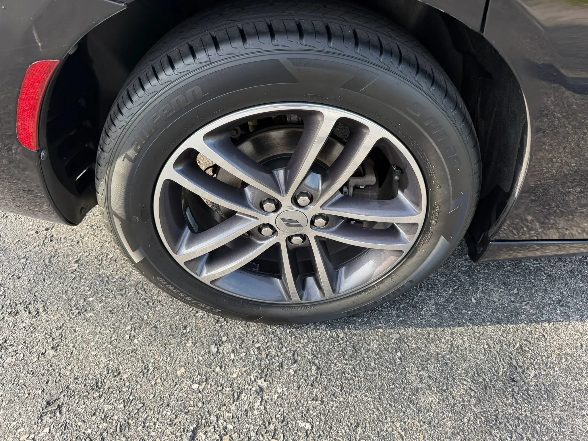 Used 2019 Dodge Charger SXT AWD/4WD image 43