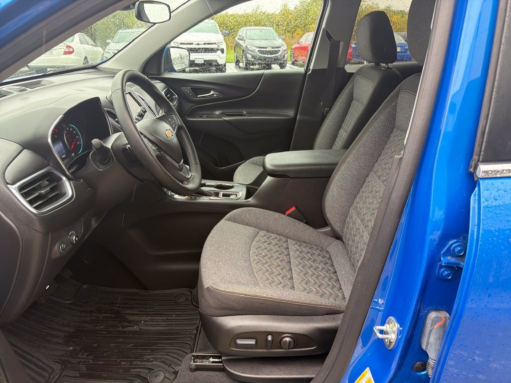 Certified 2024 Chevrolet Equinox LT AWD/4WD image 25