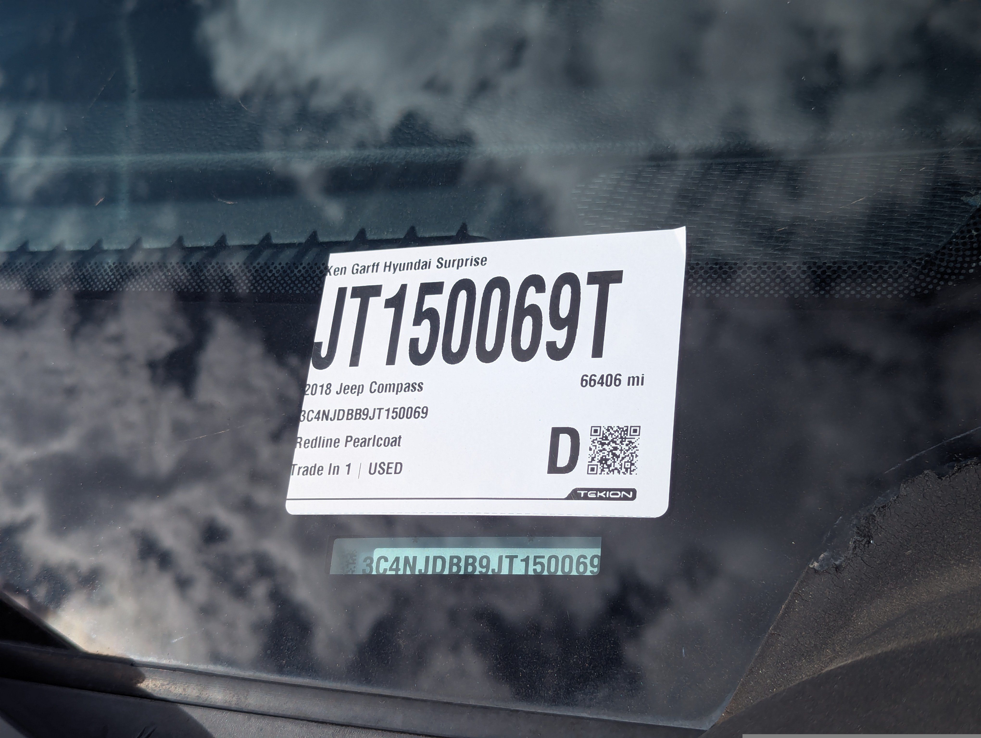 Used 2018 Jeep Compass Latitude w/ Cold Weather Group AWD/4WD image 34