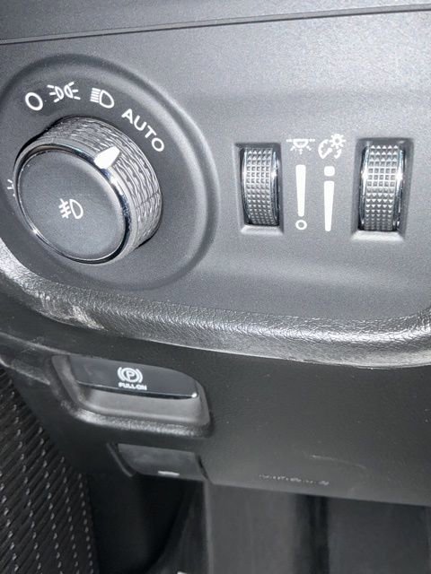 Used 2025 Jeep Grand Cherokee L Summit w/ Obsidian Package image 37