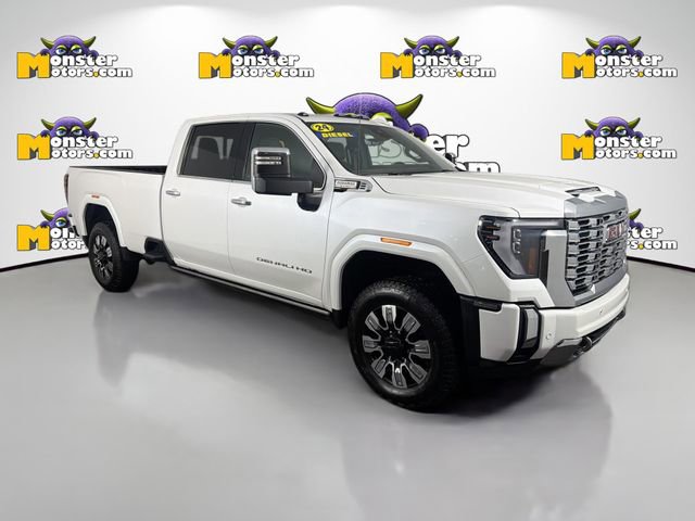 Used 2024 GMC Sierra 2500 Denali w/ Denali Reserve Package image 3
