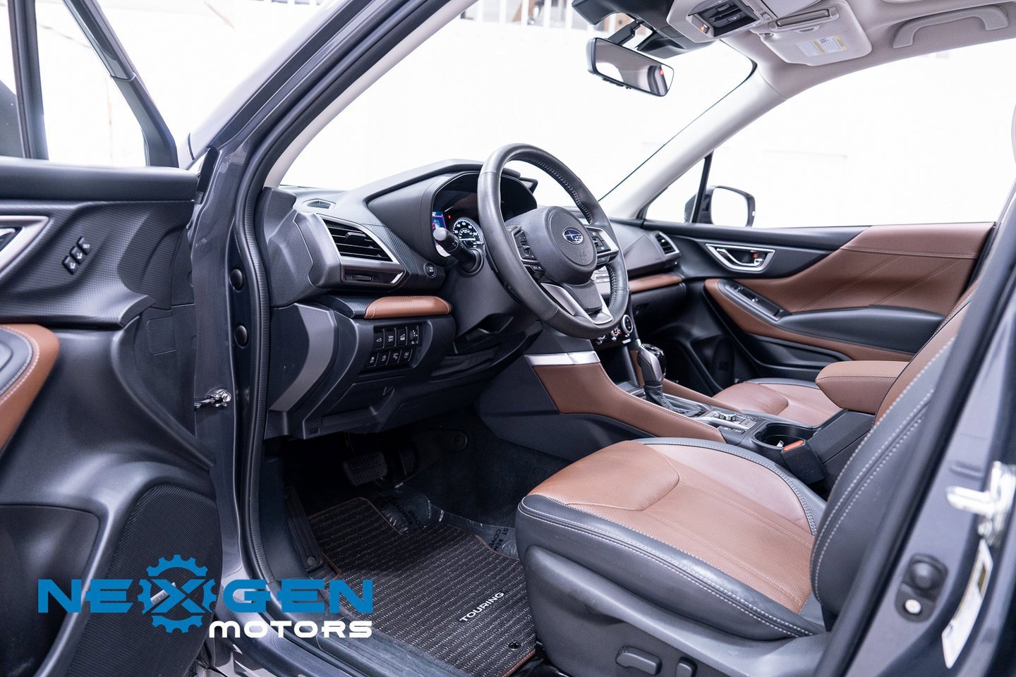 Used 2023 Subaru Forester Touring image 25