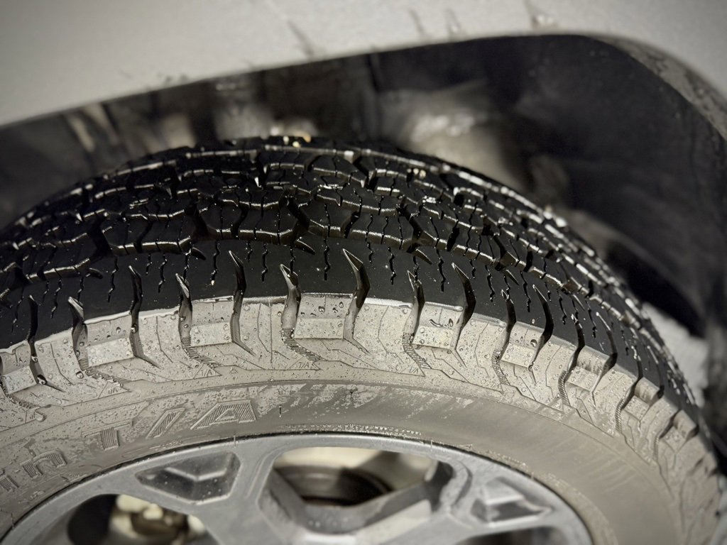 Used 2020 Toyota RAV4 TRD Off-Road image 16