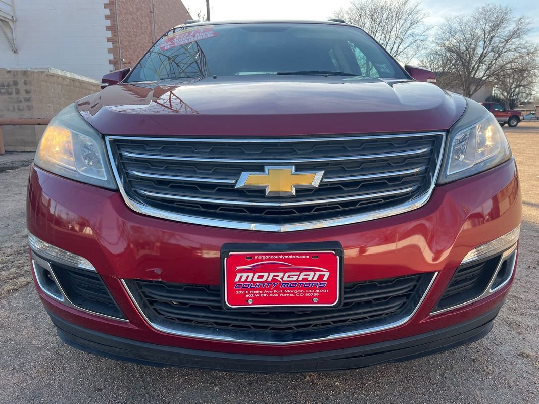 Used 2013 Chevrolet Traverse LT image 2