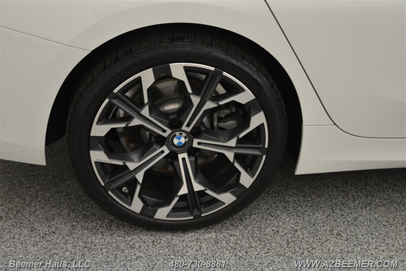 Used 2026 BMW 330i Sedan w/ Convenience Package RWD image 44