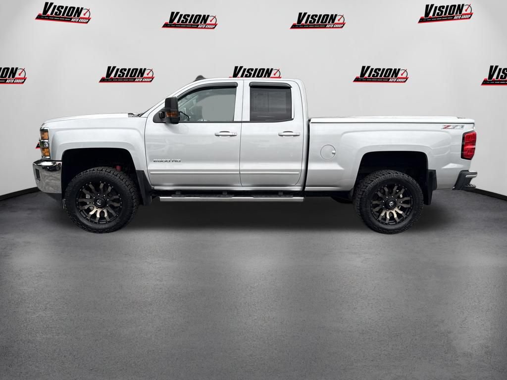 Used 2015 Chevrolet Silverado 2500 LT w/ LT Convenience Package AWD/4WD image 8