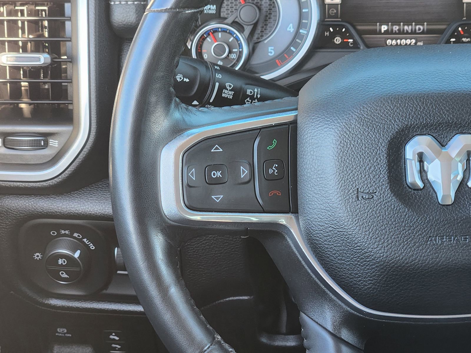 Used 2022 RAM 1500 Laramie image 32