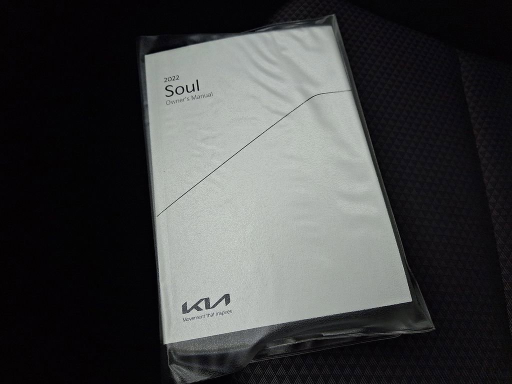 Certified 2022 Kia Soul LX image 26