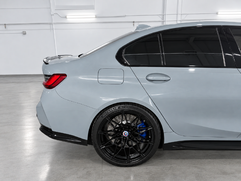 Used 2022 BMW M3 w/ Executive Package RWD image 9