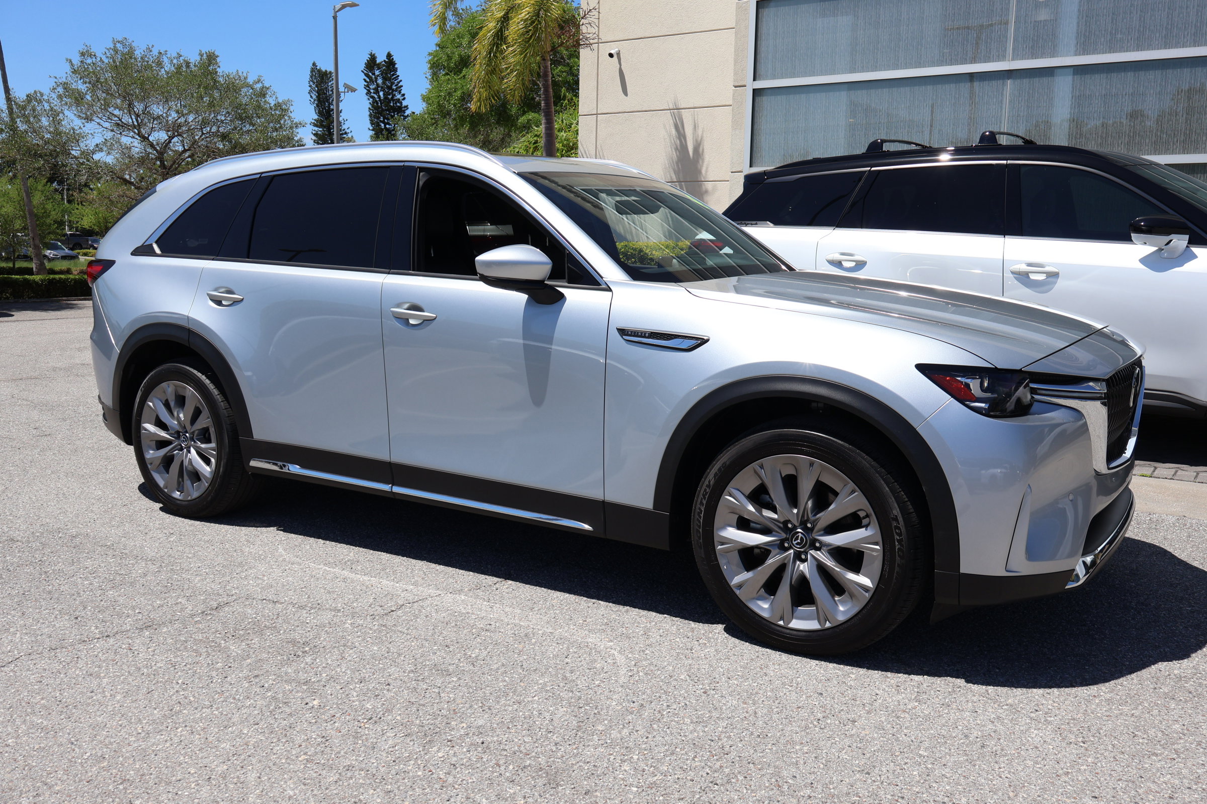 Used 2025 MAZDA CX-90 3.3 Turbo w/ Premium Plus Pkg AWD/4WD image 12