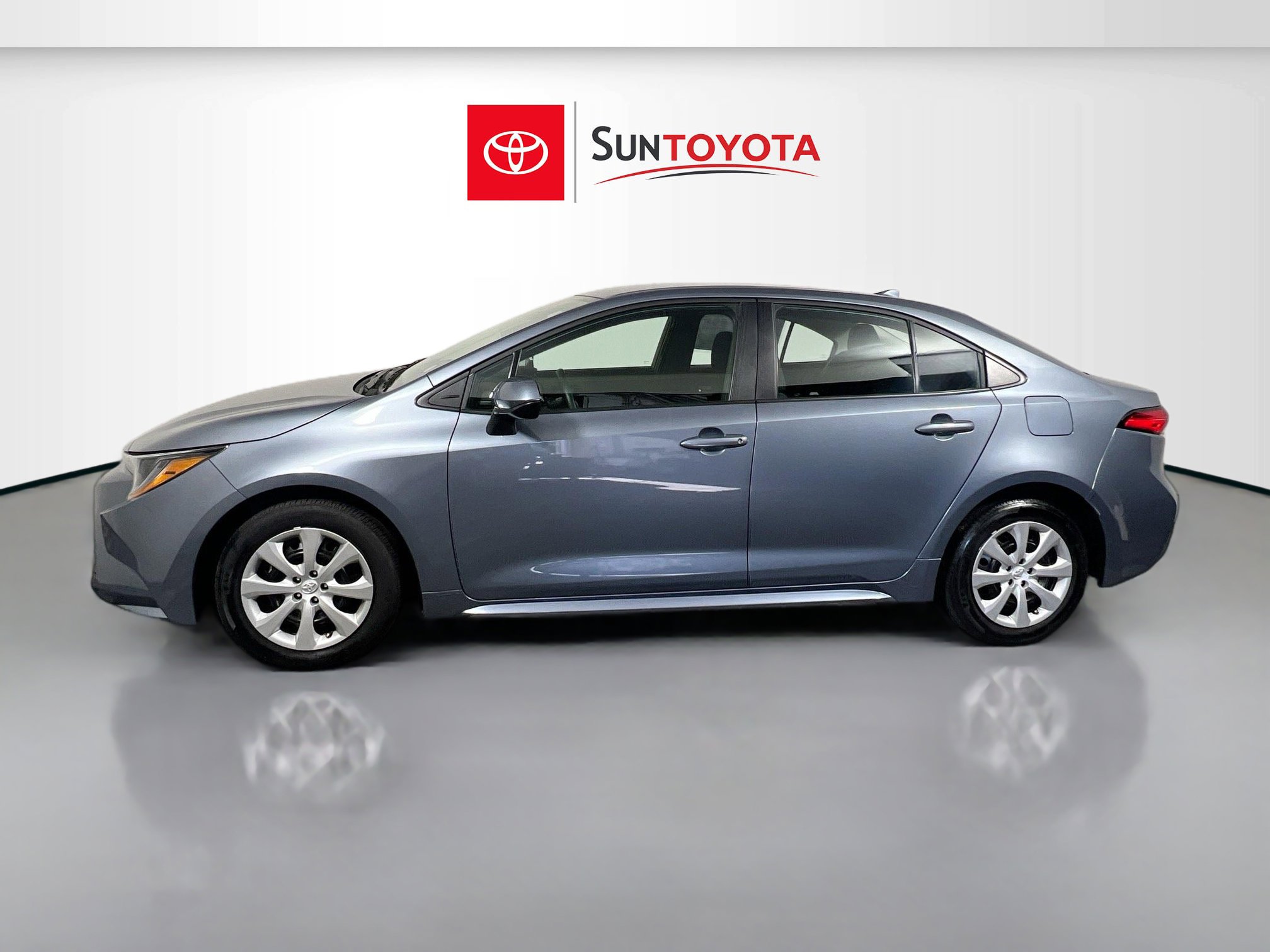 Used 2024 Toyota Corolla LE image 7