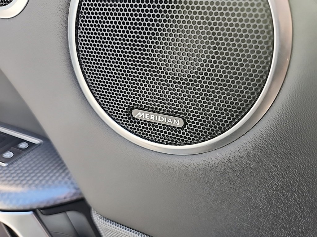 Used 2022 Land Rover Range Rover Sport HST image 6