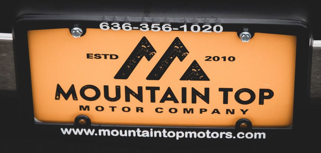 Used 2018 Chevrolet Silverado 1500 LT w/ All Star Edition image 3