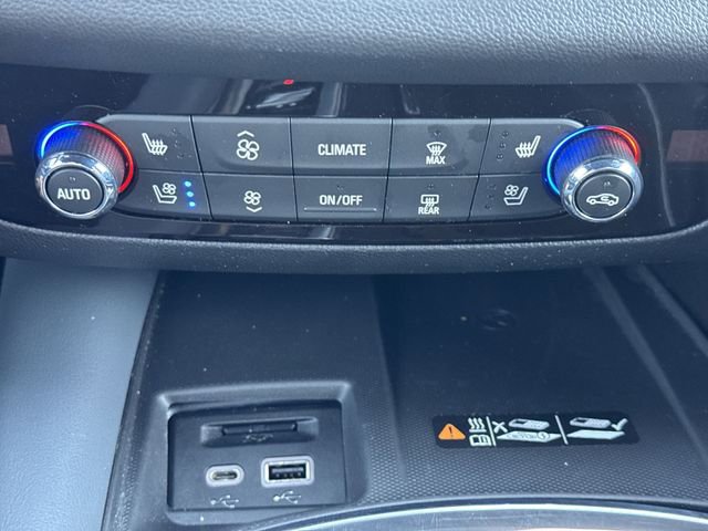 Used 2023 Buick Enclave Premium w/ Experience Buick Package FWD image 25