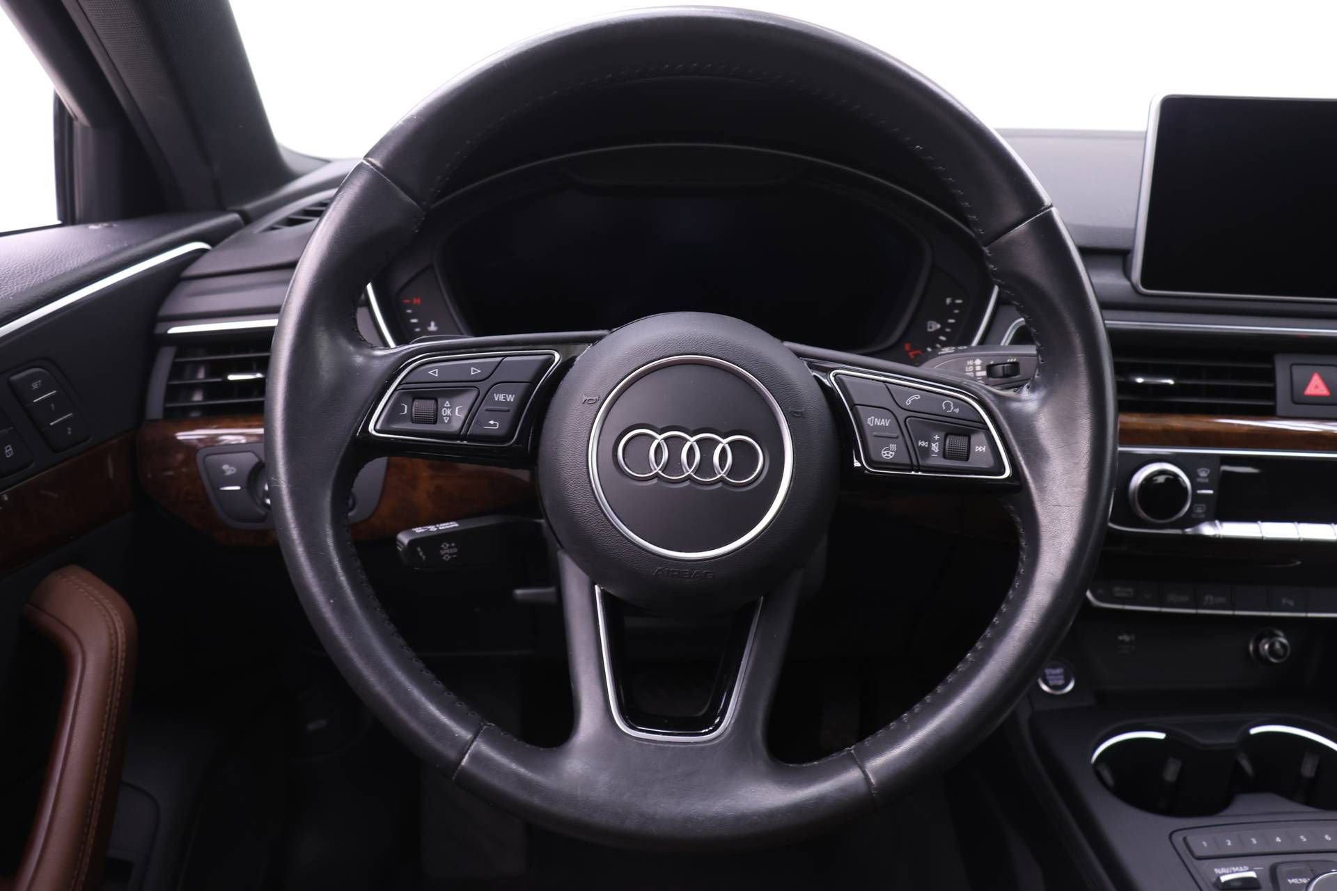 Used 2019 Audi A4 2.0T Premium Plus w/ Premium Plus Package AWD/4WD image 19