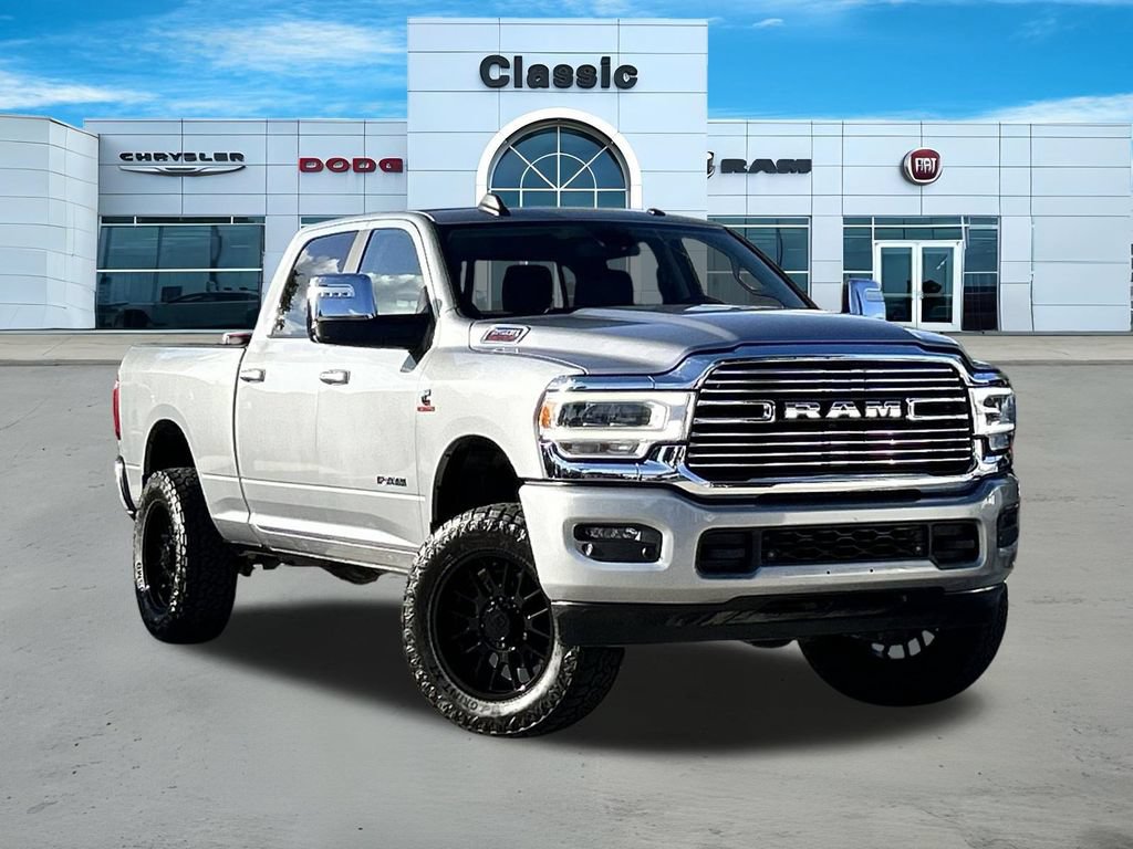 Used 2024 RAM 2500 Laramie AWD/4WD image 1