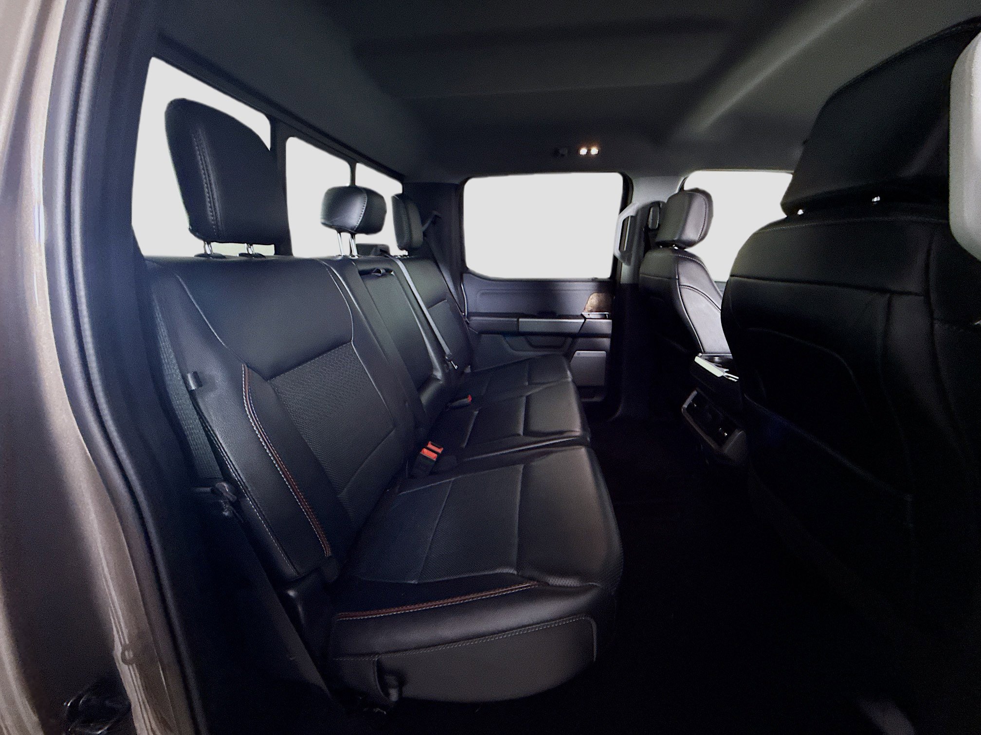 Used 2023 Ford F150 Lariat image 27