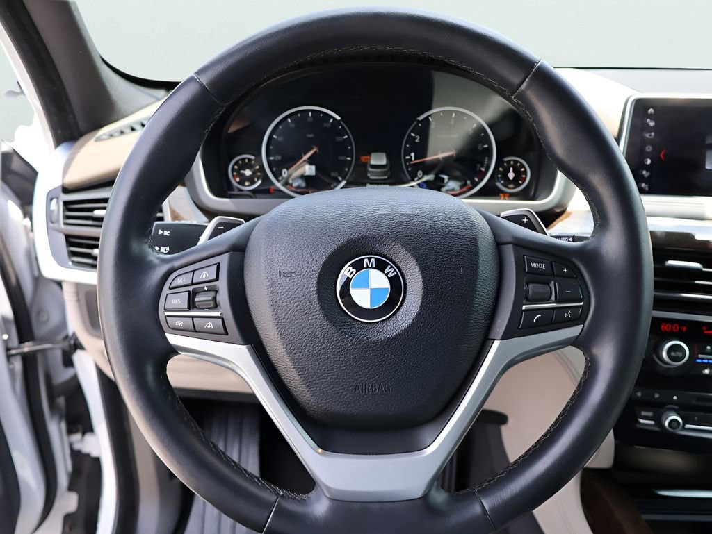 Used 2018 BMW X5 xDrive50i AWD/4WD image 33