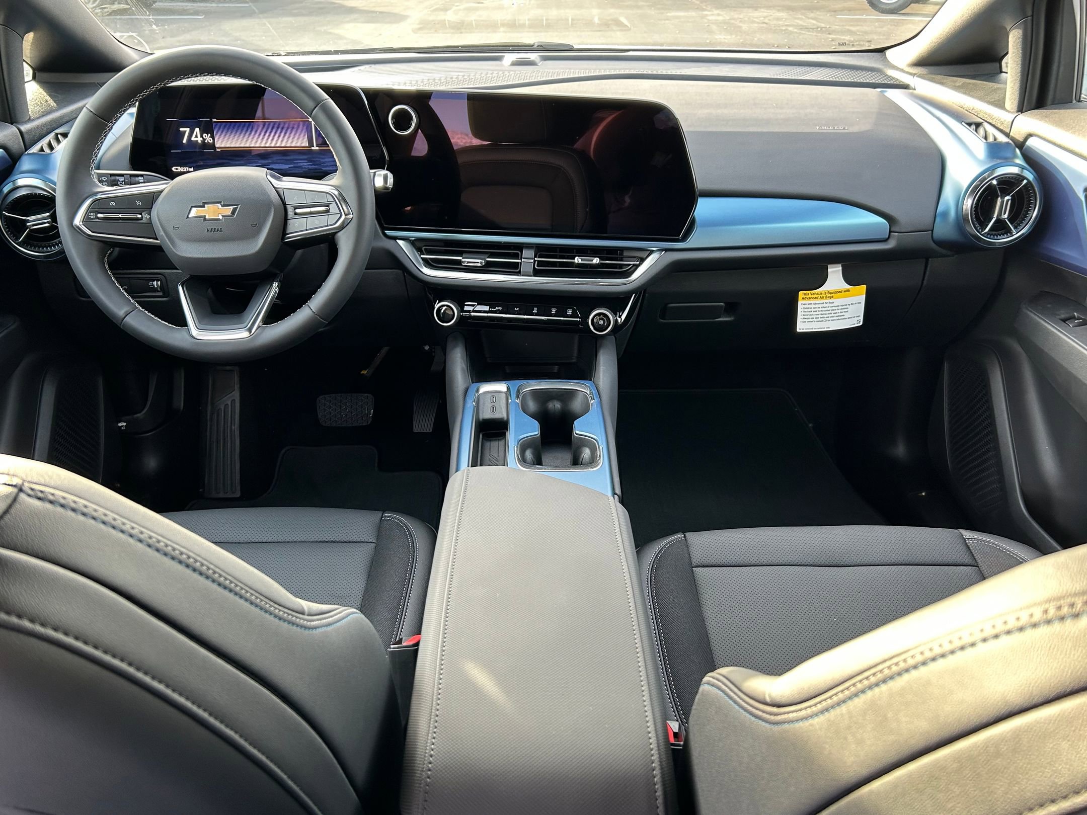 New 2026 Chevrolet Equinox EV LT AWD/4WD image 18