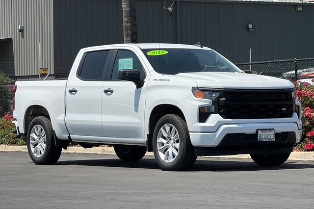 Used 2024 Chevrolet Silverado 1500 Custom RWD image 2