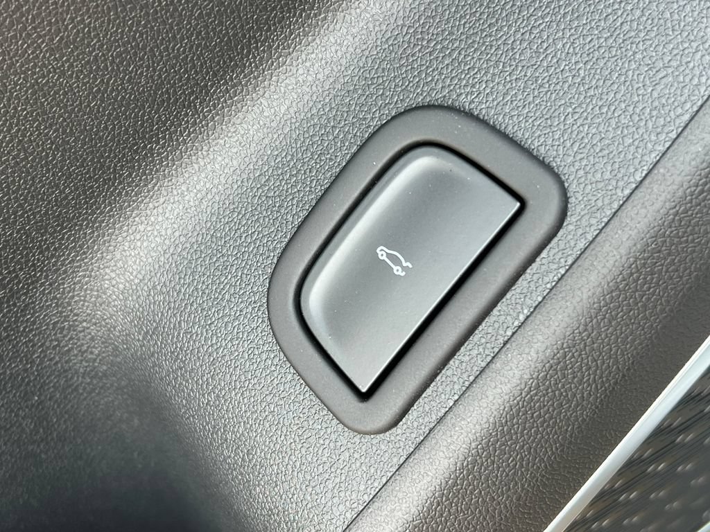 New 2027 Buick Enclave Preferred w/ Power Package AWD/4WD image 17
