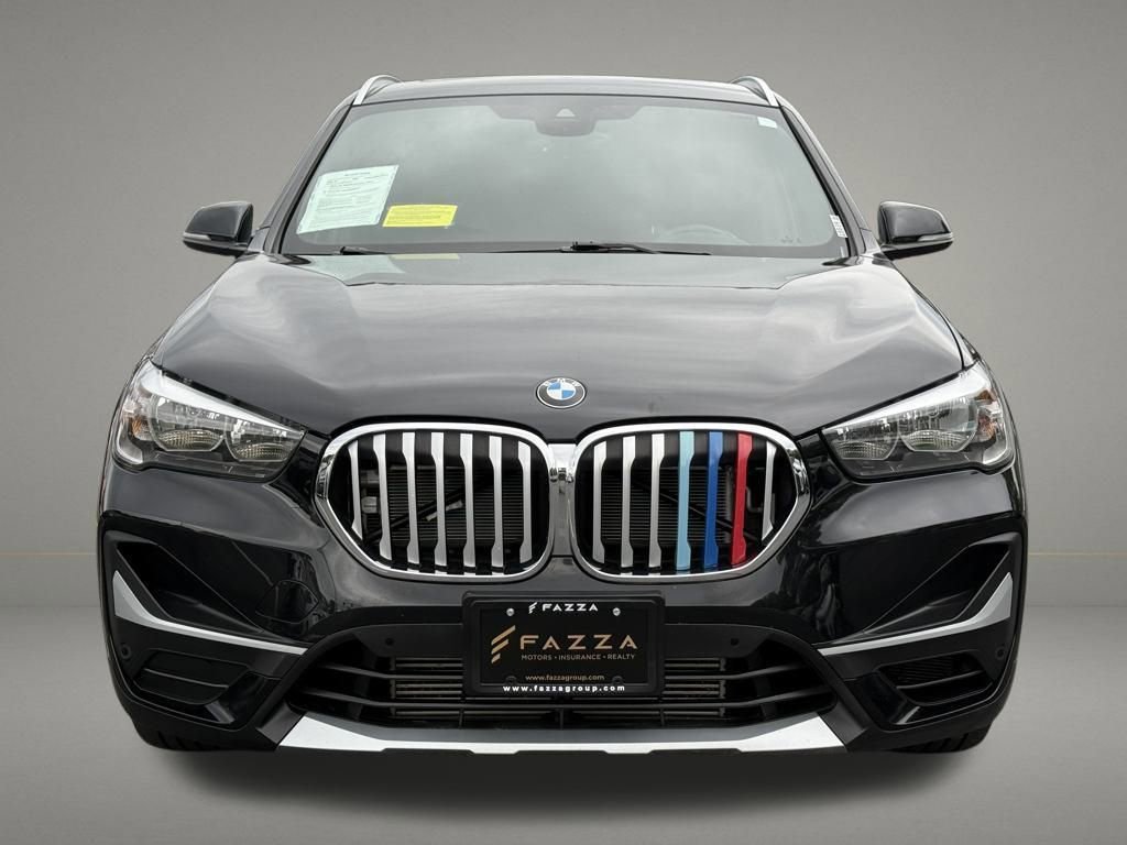 Used 2022 BMW X1 xDrive28i AWD/4WD image 9