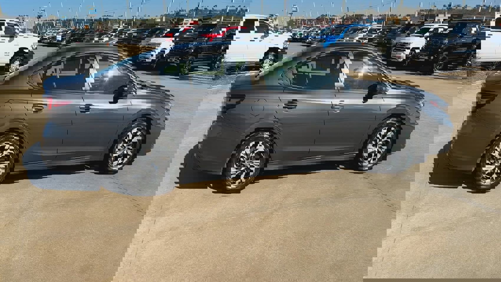 Used 2024 Subaru Legacy Premium image 2