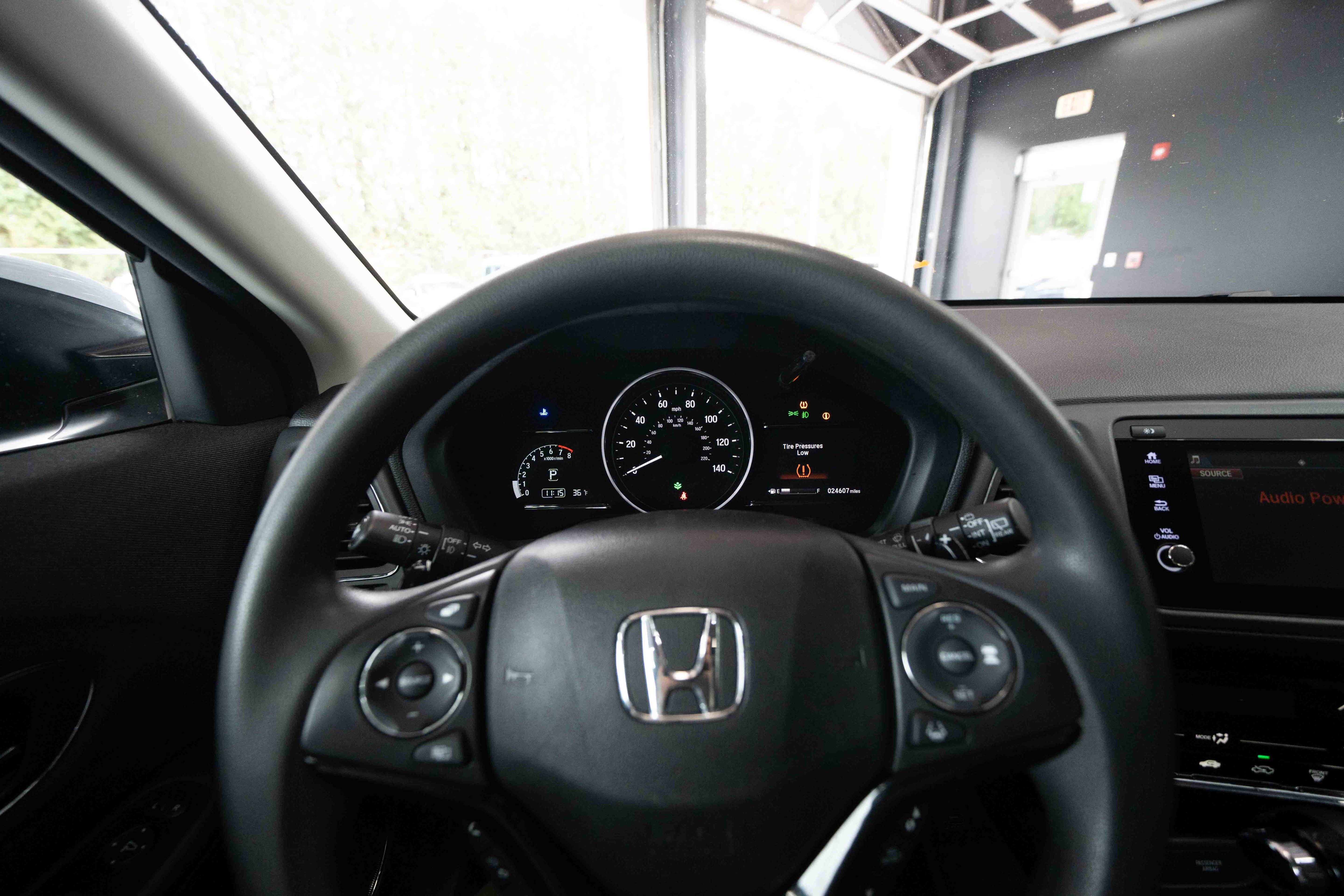 Used 2020 Honda HR-V EX image 15