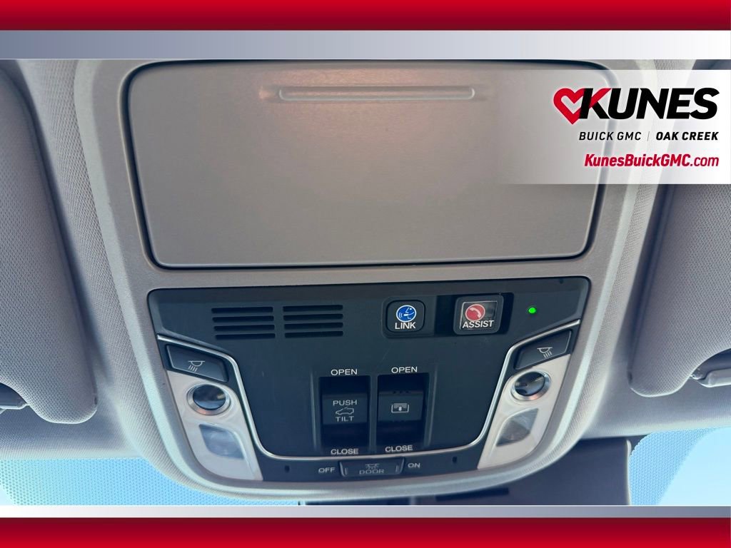 Used 2021 Honda Pilot Touring image 30