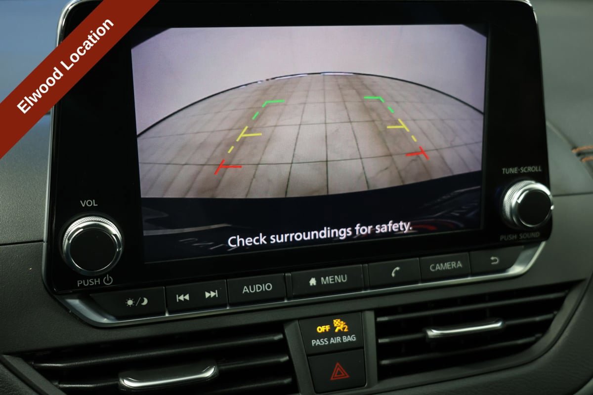 Used 2020 Nissan Altima 2.5 SR FWD image 7