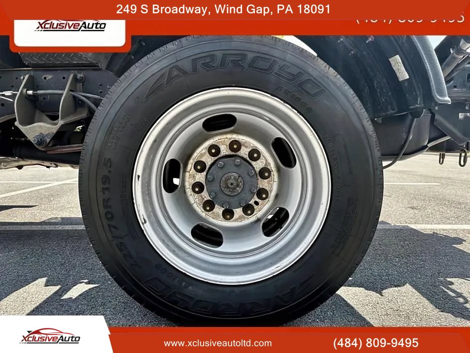 Used 2021 RAM 5500 Tradesman w/ Chrome Appearance Group image 20