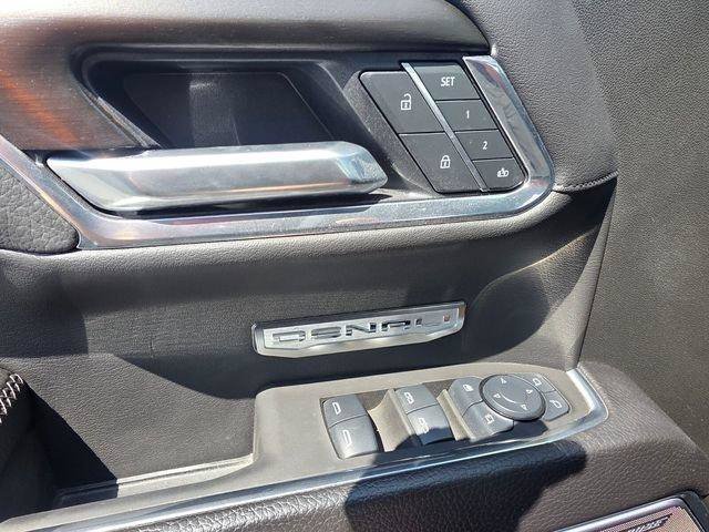 Certified 2025 GMC Sierra 1500 Denali w/ Denali Reserve Package AWD/4WD image 35