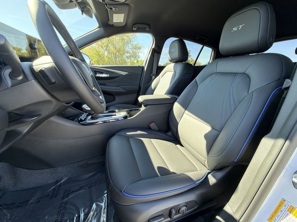 New 2026 Buick Envista Sport Touring w/ Convenience I Package image 17
