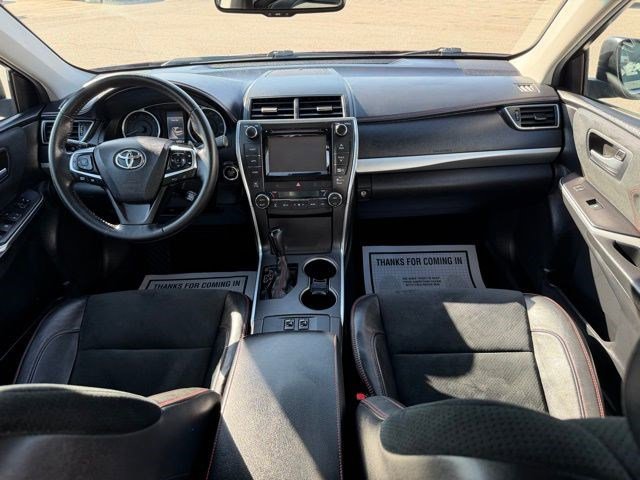 Used 2015 Toyota Camry XSE w/ Moonroof Package image 24