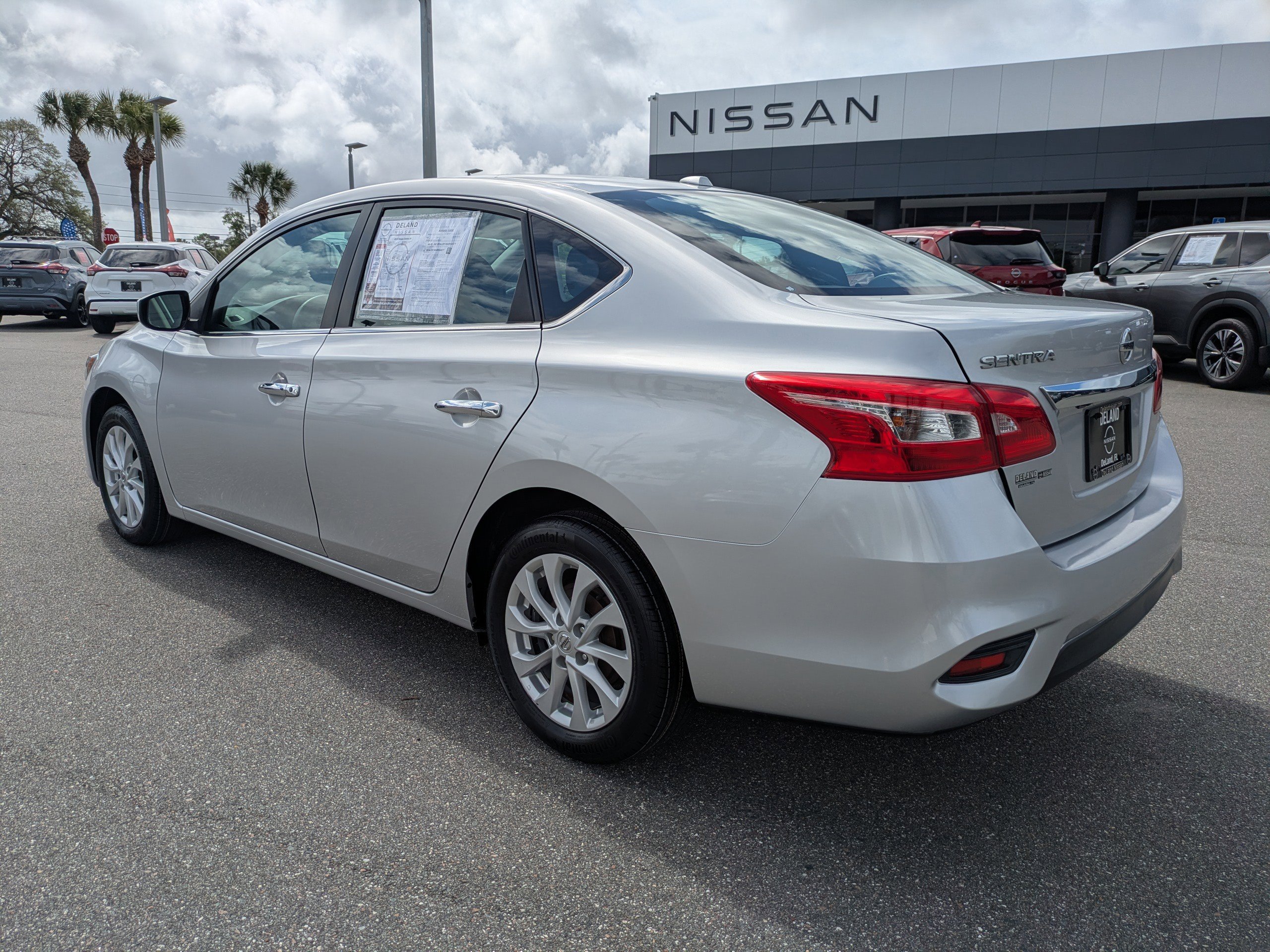 Used 2019 Nissan Sentra SV image 6