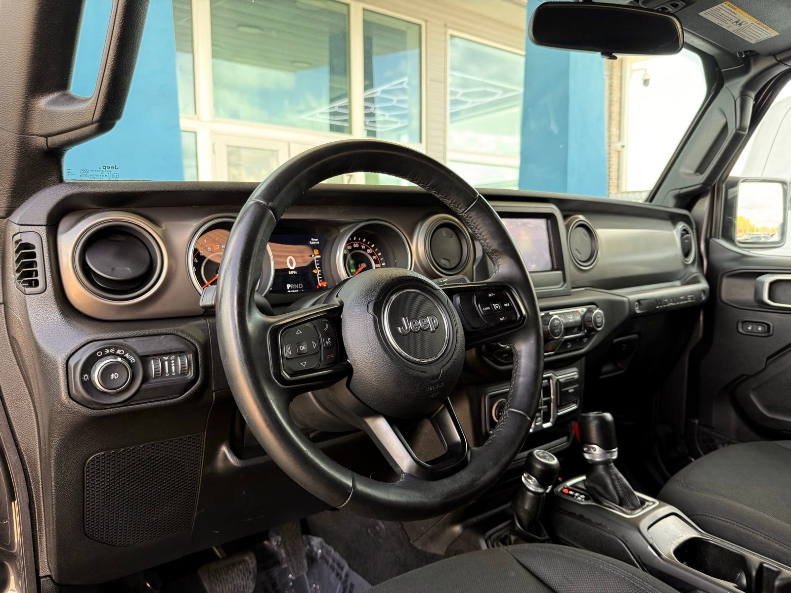Used 2018 Jeep Wrangler Unlimited Sport S image 27