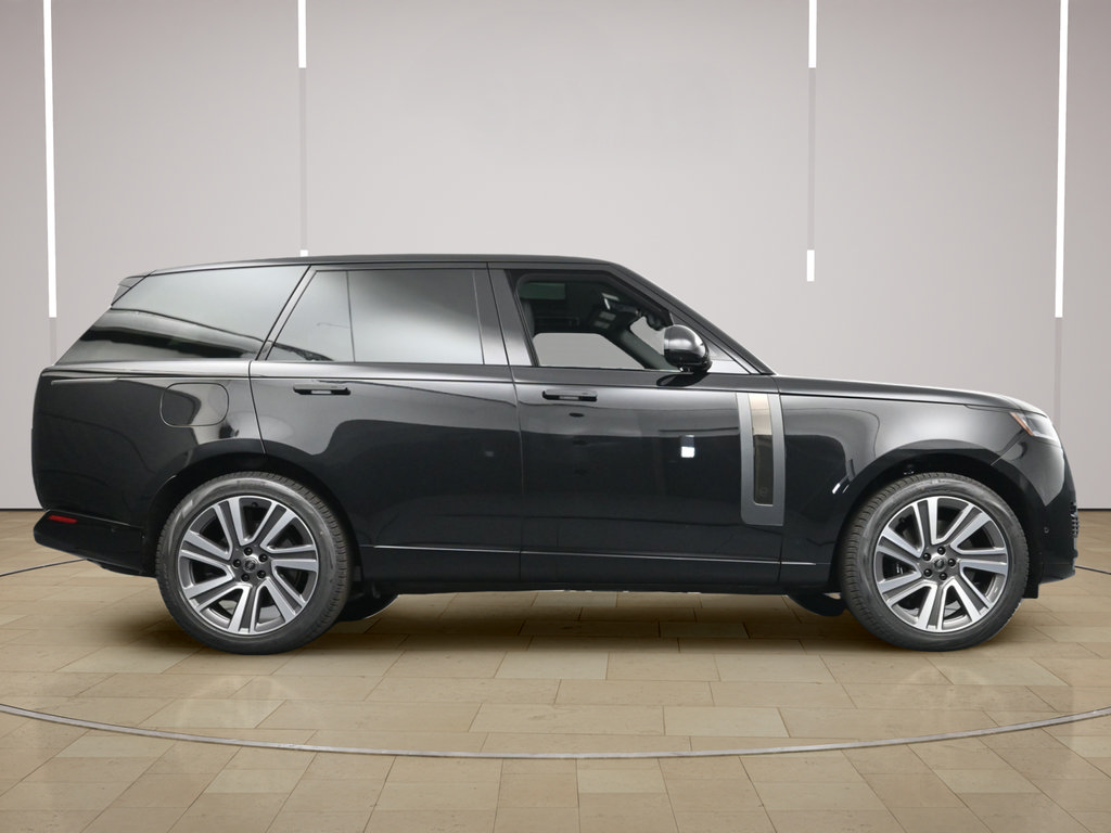 New 2025 Land Rover Range Rover SV AWD/4WD image 30