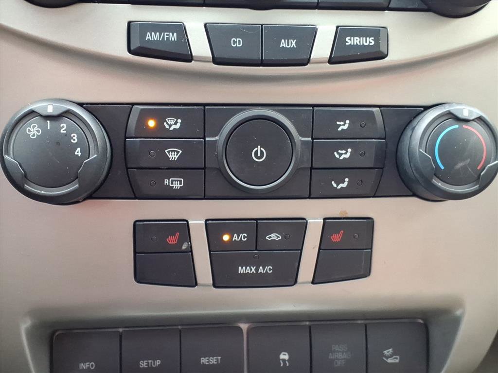 Used 2011 Ford Focus SEL w/ 301A Rapid Spec Order Code image 13