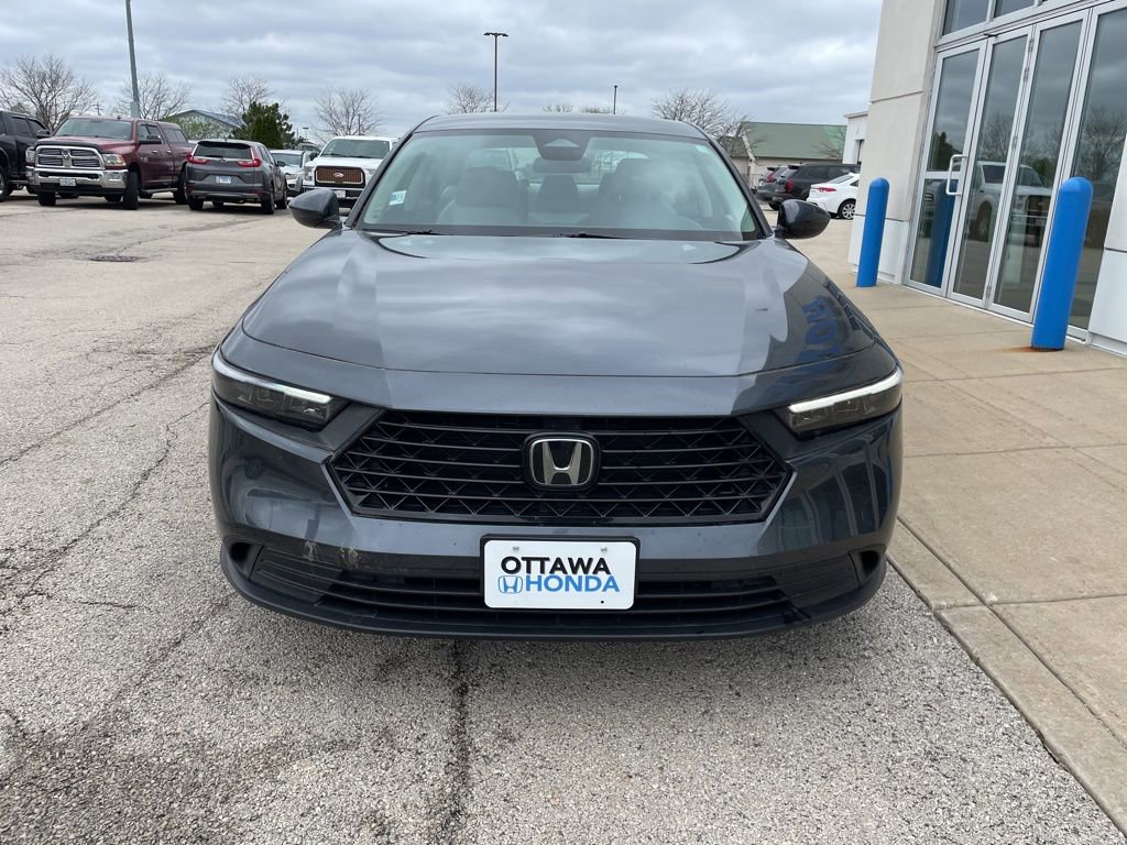 Used 2023 Honda Accord LX image 3