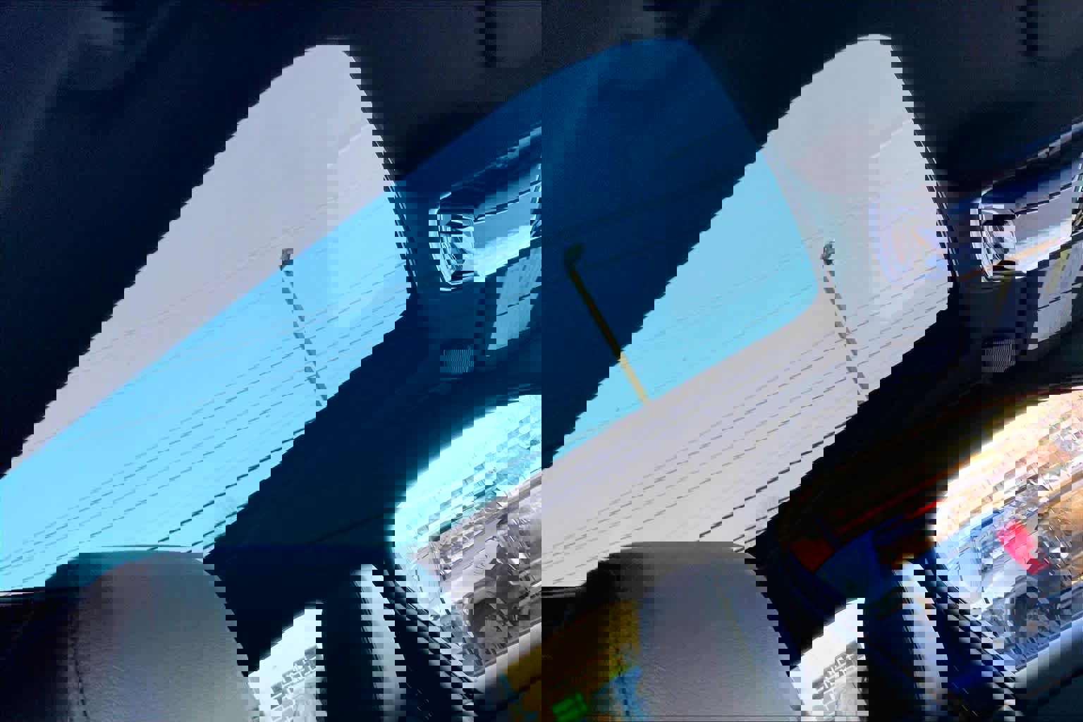 Certified 2026 Land Rover Range Rover Velar Dynamic SE image 14