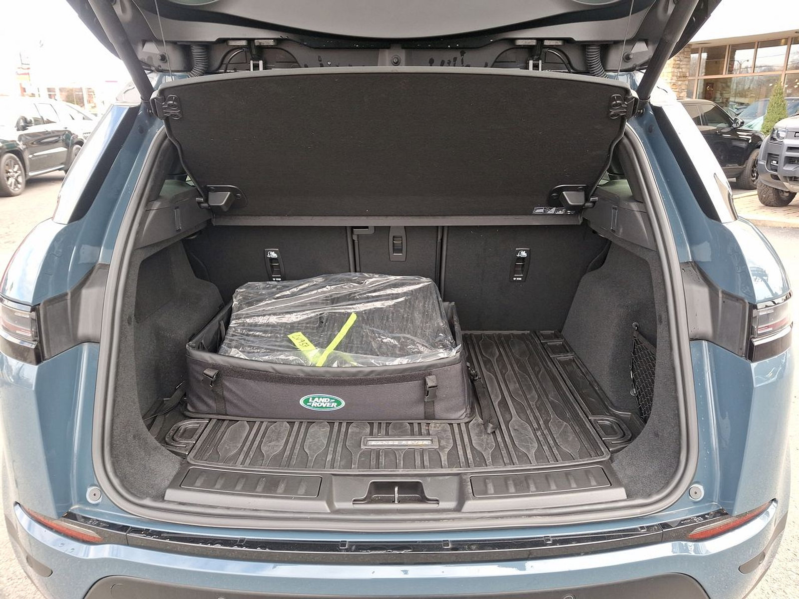 Certified 2024 Land Rover Range Rover Evoque S image 27