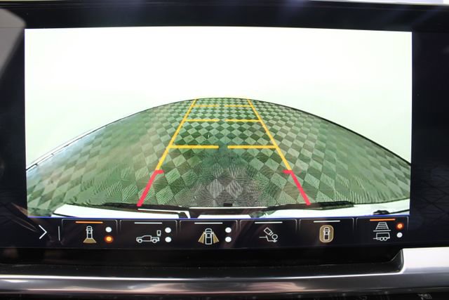 New 2026 GMC Sierra 1500 SLT image 4