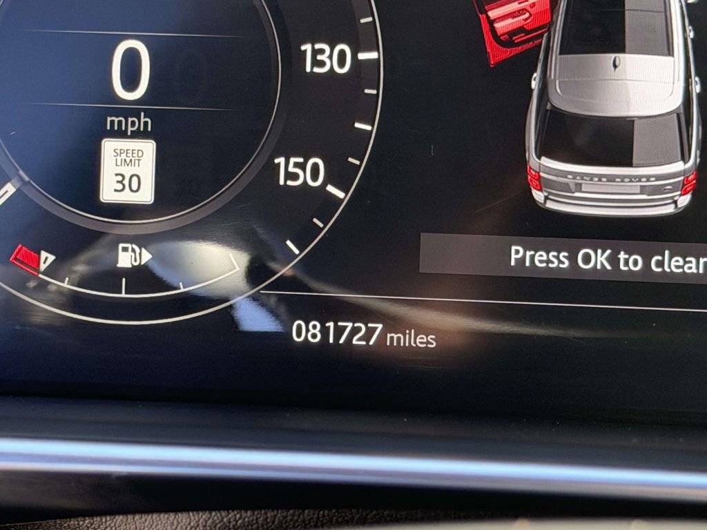 Used 2019 Land Rover Range Rover HSE image 24