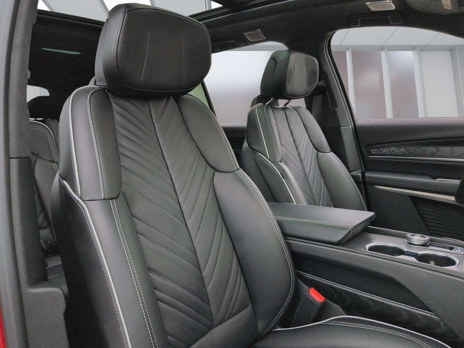 Used 2026 Cadillac Vistiq Premium Luxury AWD/4WD image 28