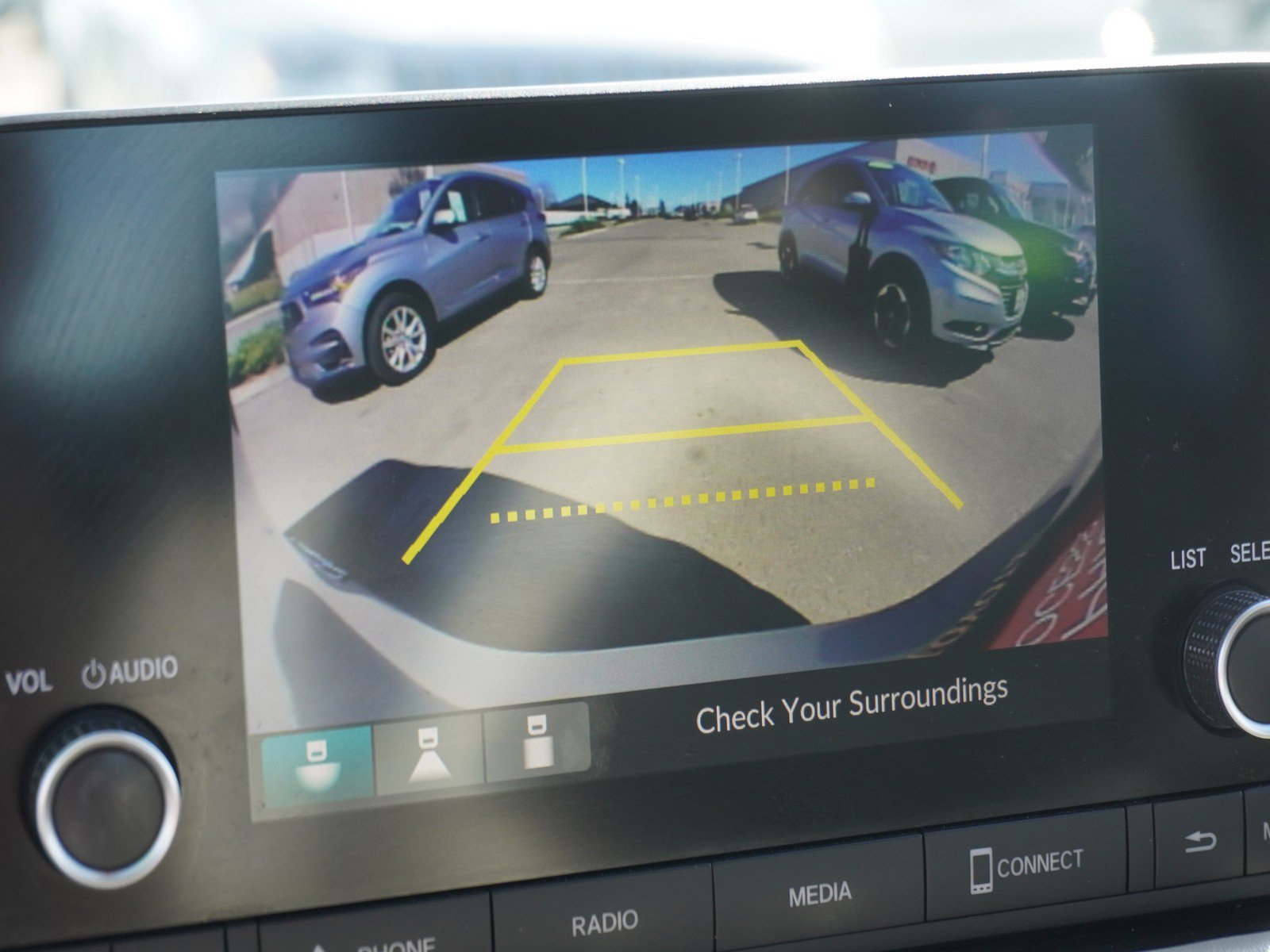 Used 2023 Honda HR-V LX image 25