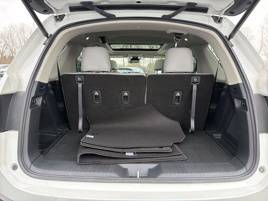 Certified 2023 Honda Pilot Touring image 23